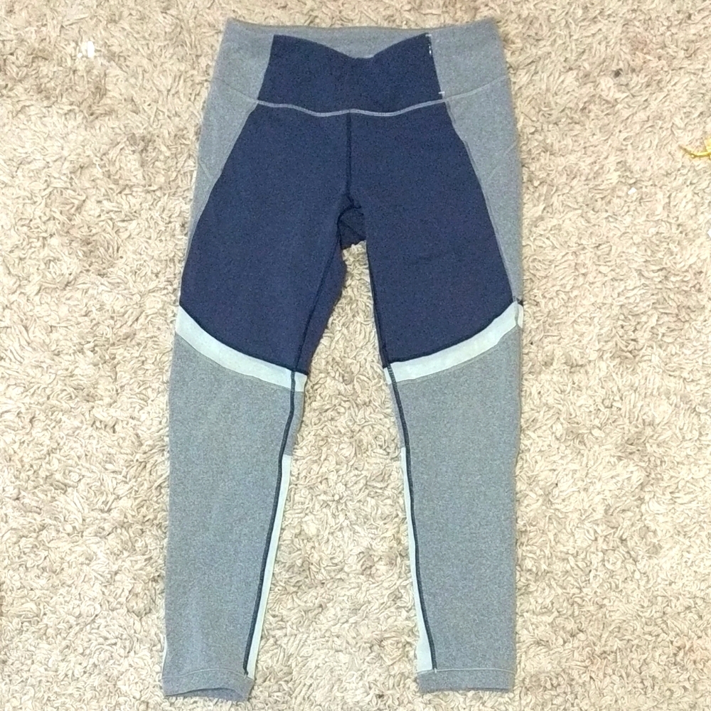 Calia (by carrie underwood) leggings